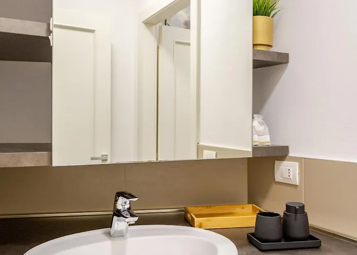 Navigli Chic Apartment Milan